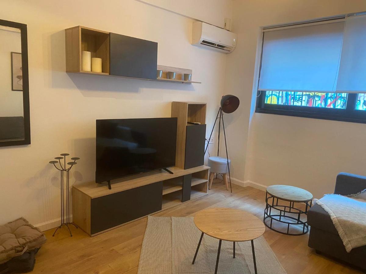 Cozy Maisonette Next To Plaka Атина Екстериор снимка